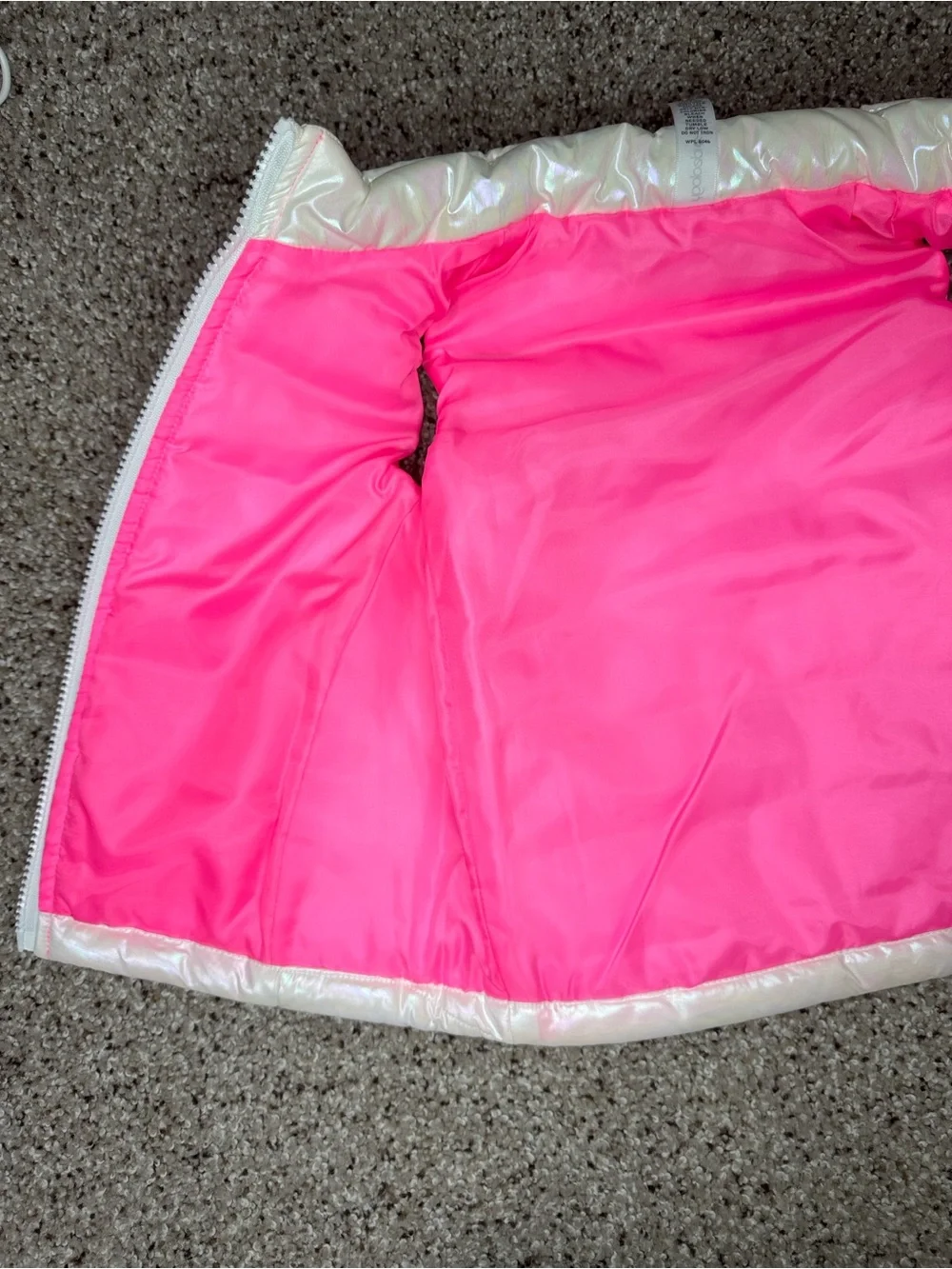 Ideology Kids Iridescent White Puffer Vest with Pink Lining 4T